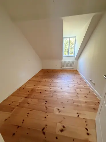 5 Zimmer Wohnung mit 146 m² in Krefeld – Bild 9