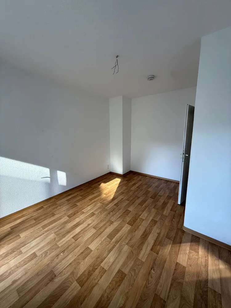 2 Zimmer Wohnung mit 48 m² in Plauen – Bild 12