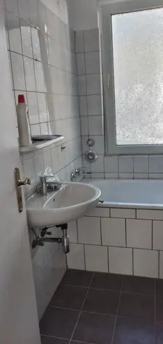 2 Zimmer Wohnung mit 65 m² in Krefeld – Bild 7