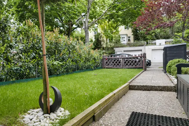 6 Zimmer Haus mit 220 m² in Berlin – Bild 3