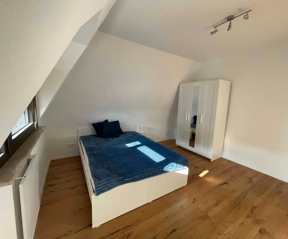 WG-Zimmer mit 157 m² in Stuttgart – Bild 2