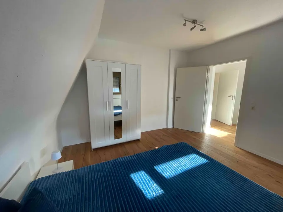 WG-Zimmer mit 157 m² in Stuttgart – Bild 3