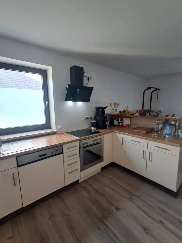 4 Zimmer Wohnung mit 125 m² in Augsburg – Bild 1