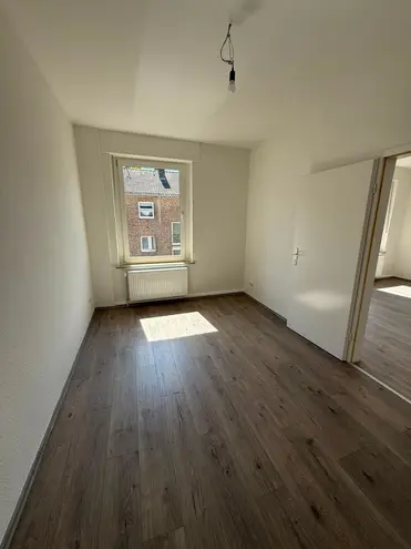 4 Zimmer Wohnung mit 78 m² in Krefeld – Bild 3