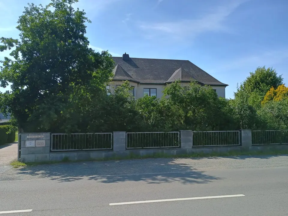 6 Zimmer Wohnung mit 227 m² in Lutherstadt Wittenberg – Bild 2