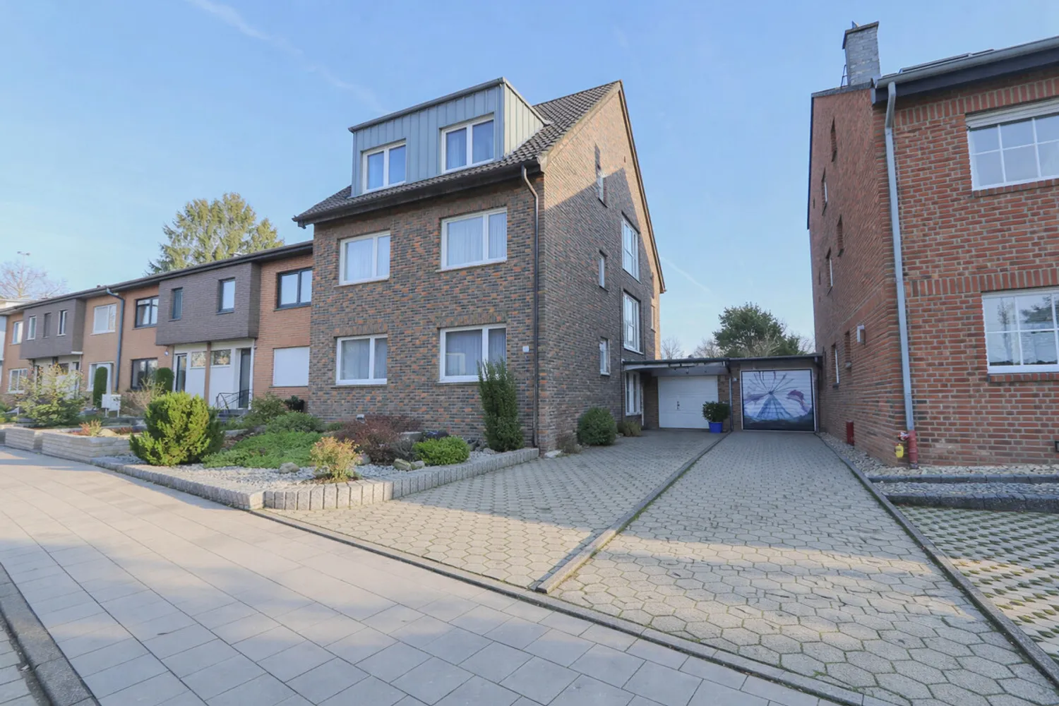 3 Zimmer Wohnung mit 66 m² in Mönchengladbach – Bild 2