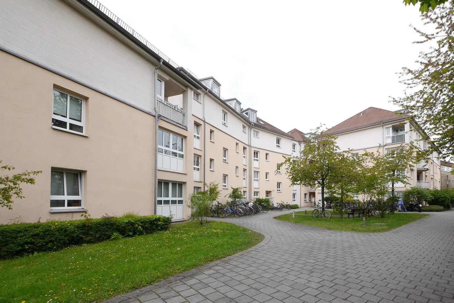 1 Zimmer Wohnung mit 45 m² in Erlangen – Bild 4