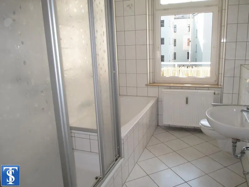 4 Zimmer Wohnung mit 101 m² in Plauen – Bild 4