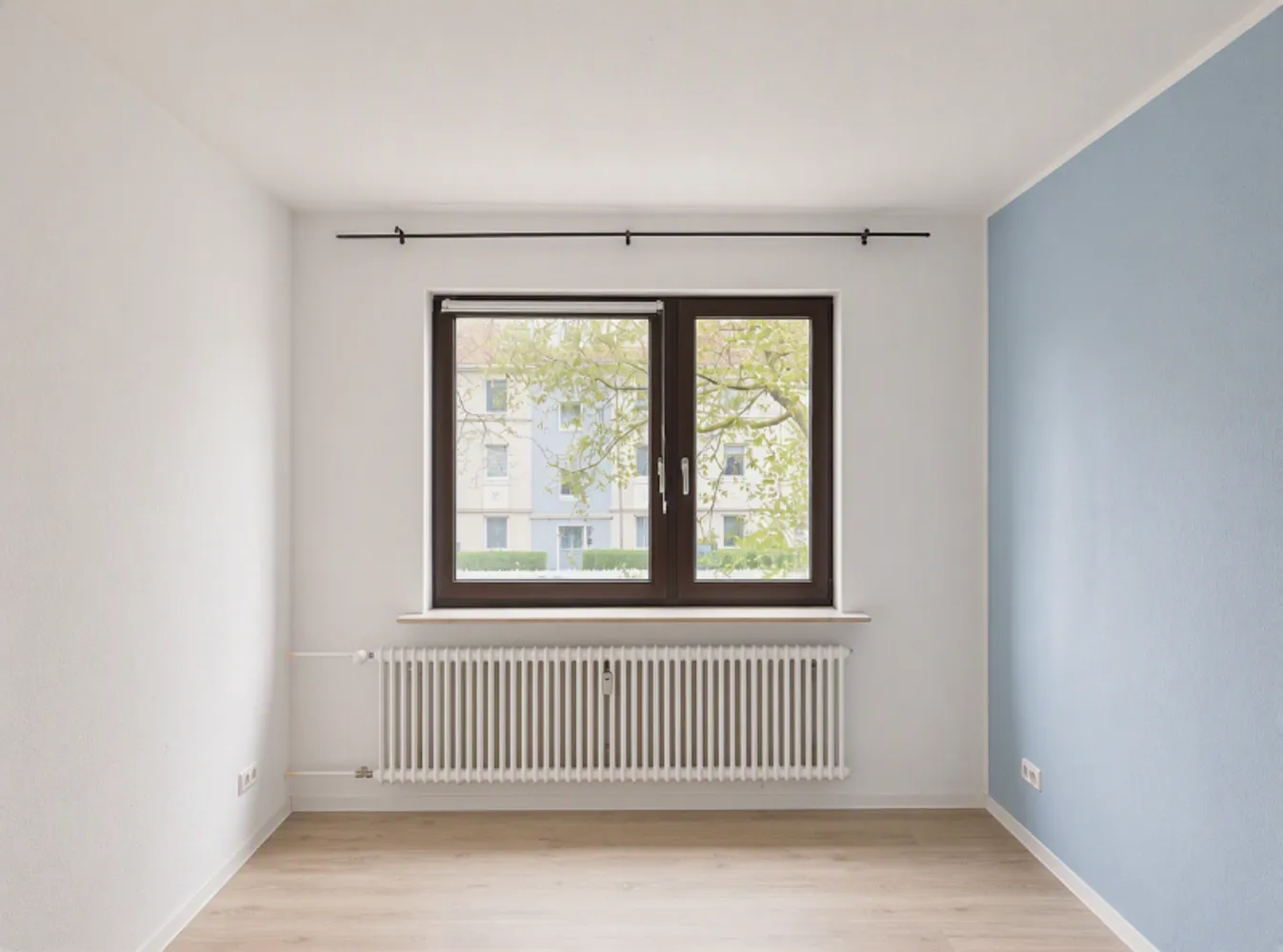 2 Zimmer Wohnung mit 56 m² in Bremerhaven – Bild 3