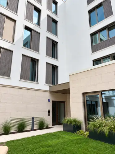4 Zimmer Wohnung mit 95 m² in München – Bild 1