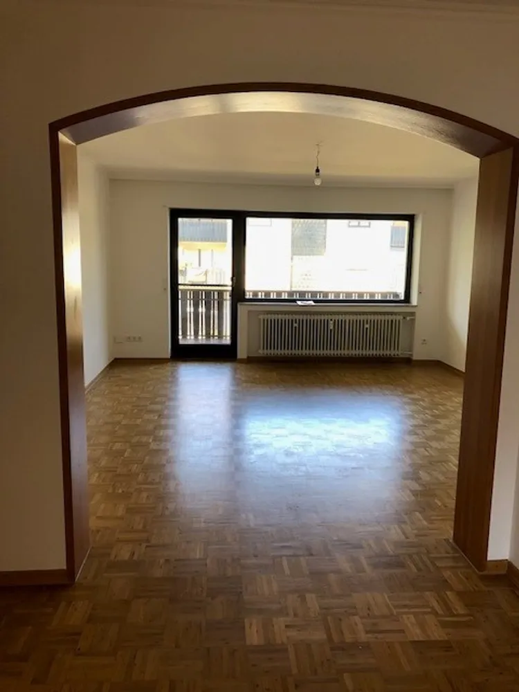 2 Zimmer Wohnung mit 99 m² in Aschaffenburg – Bild 1