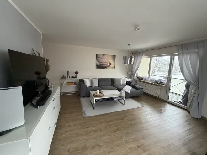 3 Zimmer Wohnung mit 75 m² in Berlin – Bild 2