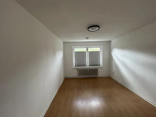 2 Zimmer Wohnung mit 56 m² in Lübeck – Bild 4