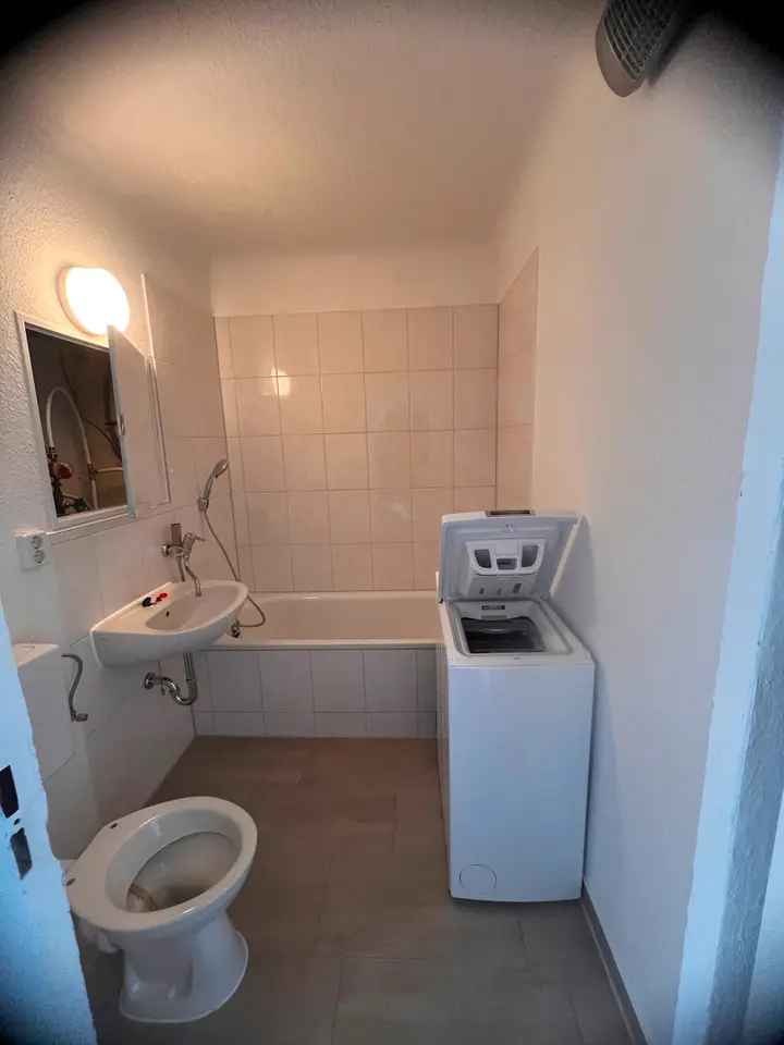 2 Zimmer Wohnung mit 25 m² in Neubrandenburg – Bild 5