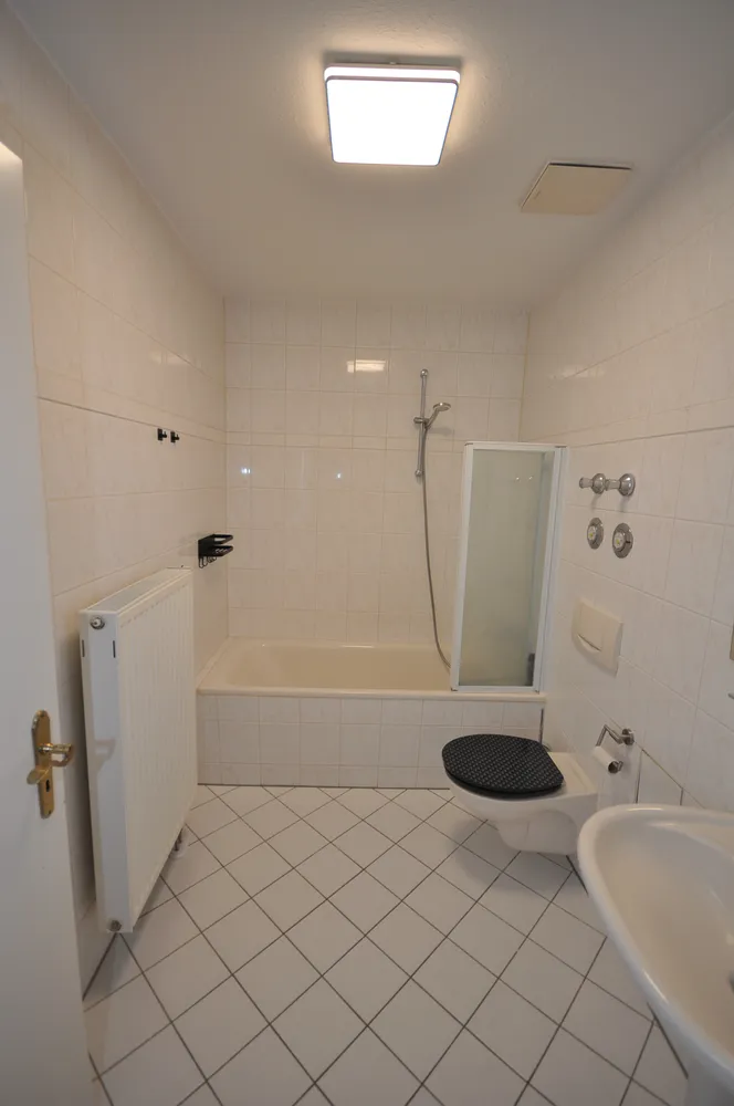 2 Zimmer Wohnung mit 62 m² in Zwickau – Bild 9