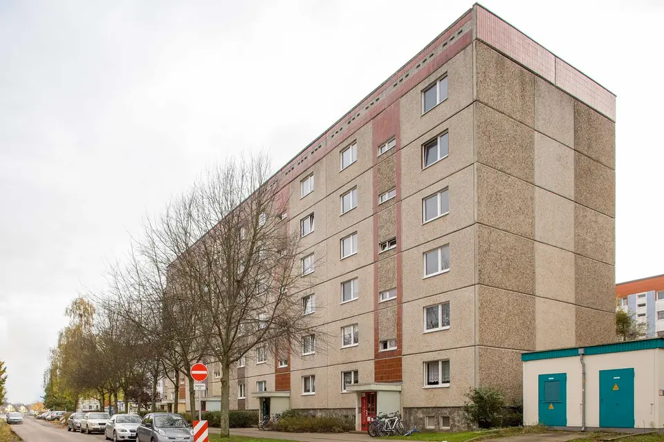 2 Zimmer Wohnung mit 41 m² in Neubrandenburg – Bild 2