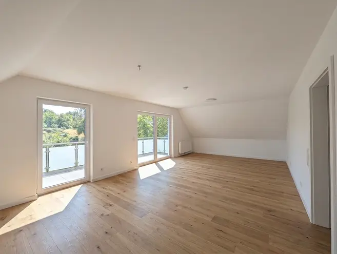 3 Zimmer Wohnung mit 107 m² in Saarbrücken – Bild 2