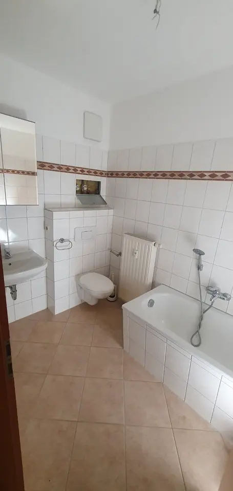 5 Zimmer Wohnung mit 110 m² in Limbach-Oberfrohna – Bild 3
