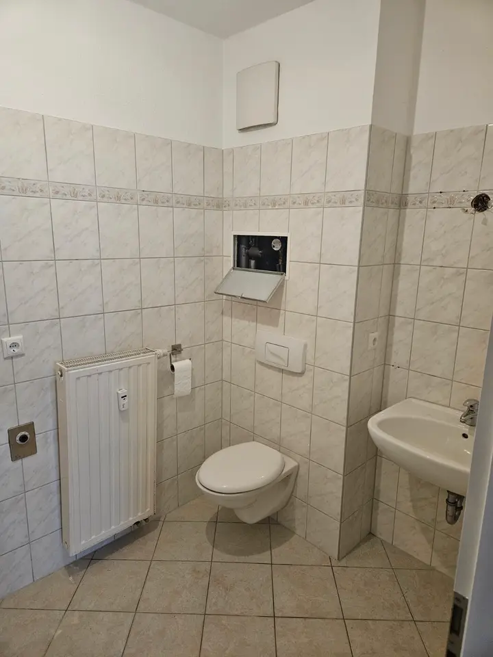 5 Zimmer Wohnung mit 110 m² in Limbach-Oberfrohna – Bild 4