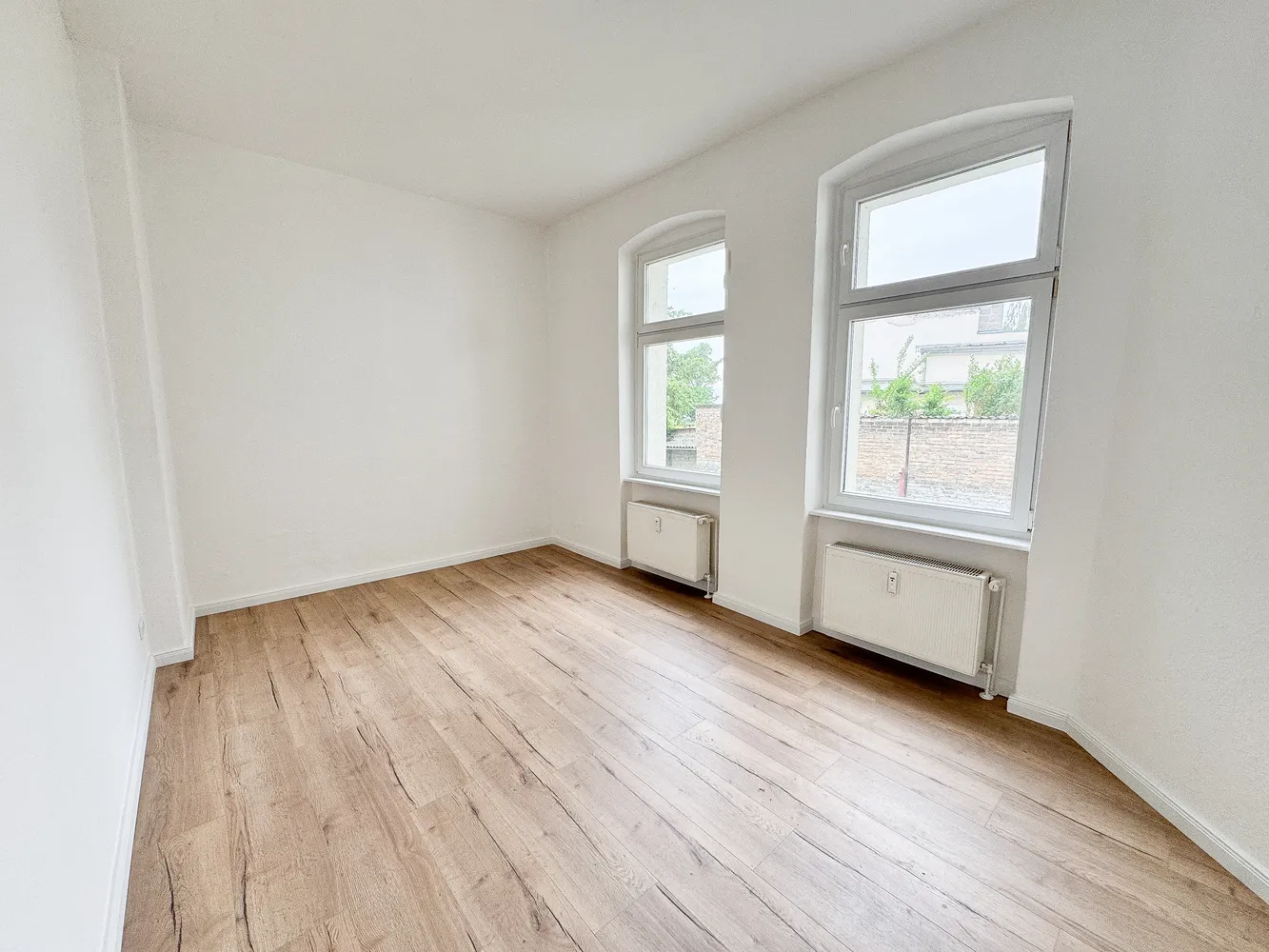 2 Zimmer Wohnung mit 64 m² in Brandenburg an der Havel – Bild 1