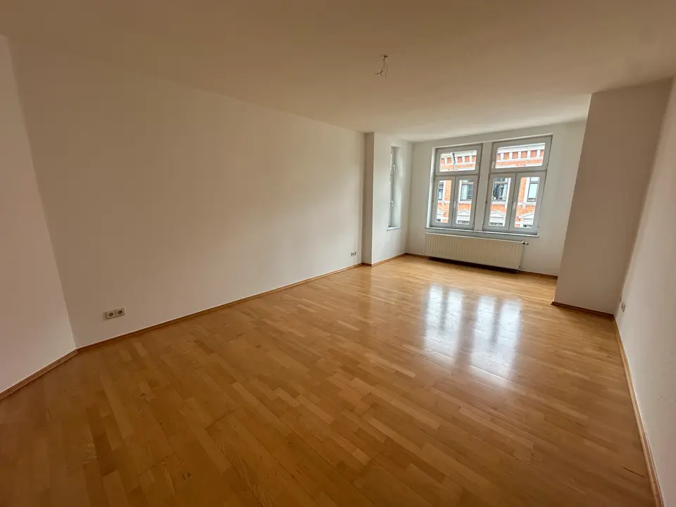 3 Zimmer Wohnung mit 104 m² in Gera – Bild 1