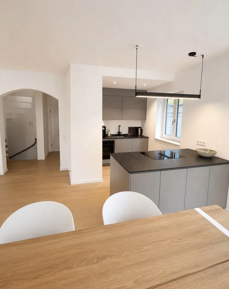 7 Zimmer Haus mit 200 m² in München – Bild 1