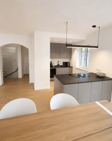 7 Zimmer Haus mit 200 m² in München – Bild 1