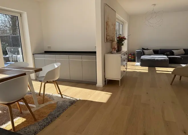 7 Zimmer Haus mit 200 m² in München – Bild 5