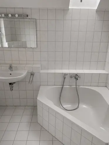 3 Zimmer Wohnung mit 95 m² in Hannover – Bild 9