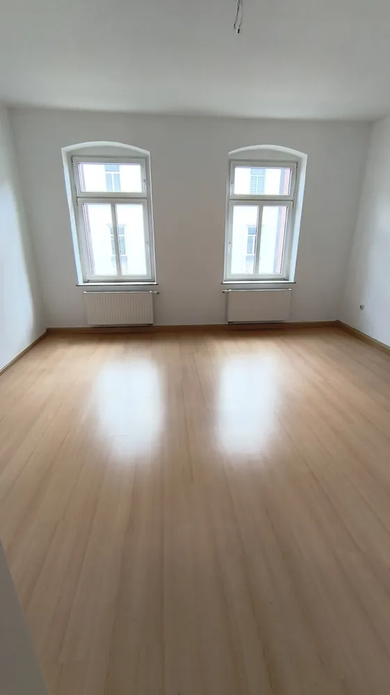3 Zimmer Wohnung mit 78 m² in Gera – Bild 1