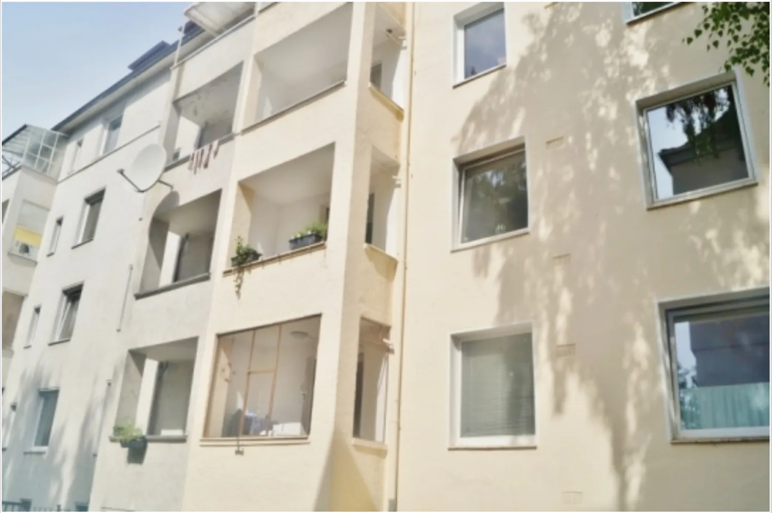 5 Zimmer Wohnung mit 96 m² in Hannover – Bild 1