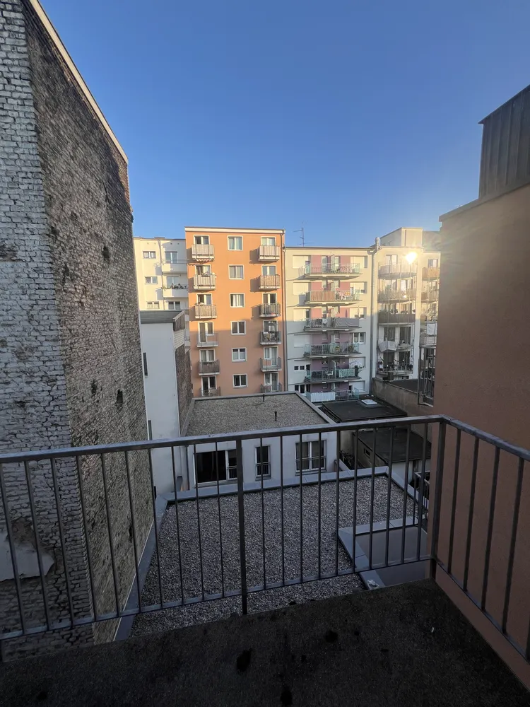2 Zimmer Wohnung mit 65 m² in Köln – Bild 3