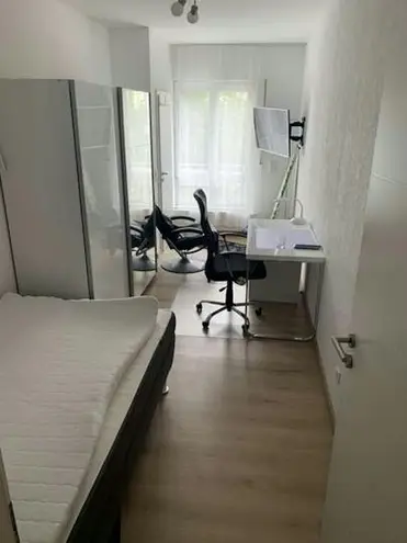 WG-Zimmer in Offenbach am Main – Bild 1