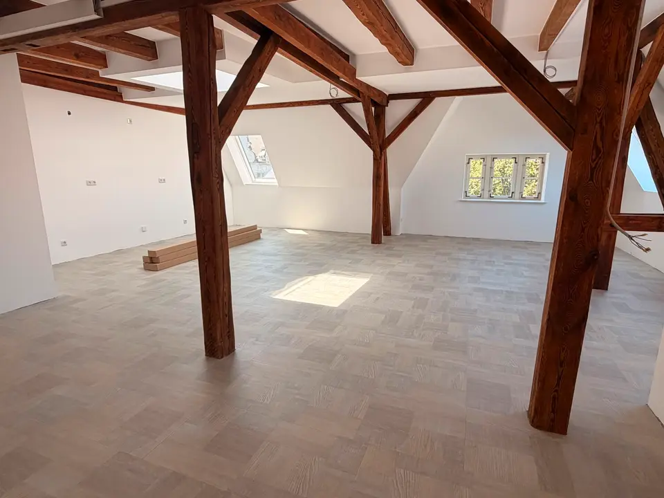 2 Zimmer Wohnung mit 89 m² in Cottbus – Bild 1