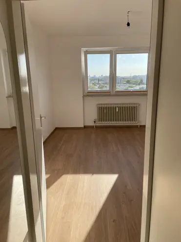 4 Zimmer Wohnung mit 103 m² in Frankfurt am Main – Bild 7