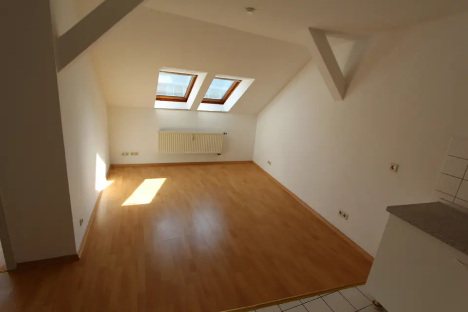 2 Zimmer Wohnung mit 62 m² in Zwickau – Bild 7