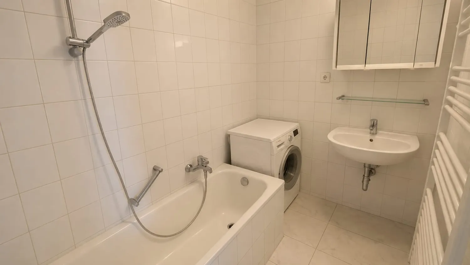 3 Zimmer Wohnung mit 98 m² in Friedrichshafen – Bild 4