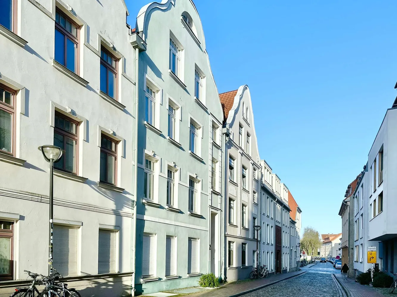 1 Zimmer Wohnung mit 50 m² in Rostock – Bild 1