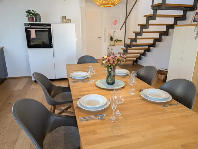 3 Zimmer Wohnung mit 140 m² in Stuttgart – Bild 3