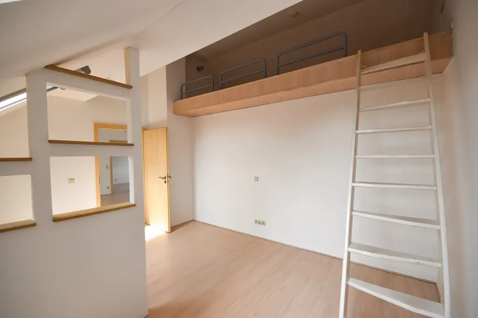 3 Zimmer Wohnung mit 101 m² in Zwickau – Bild 8
