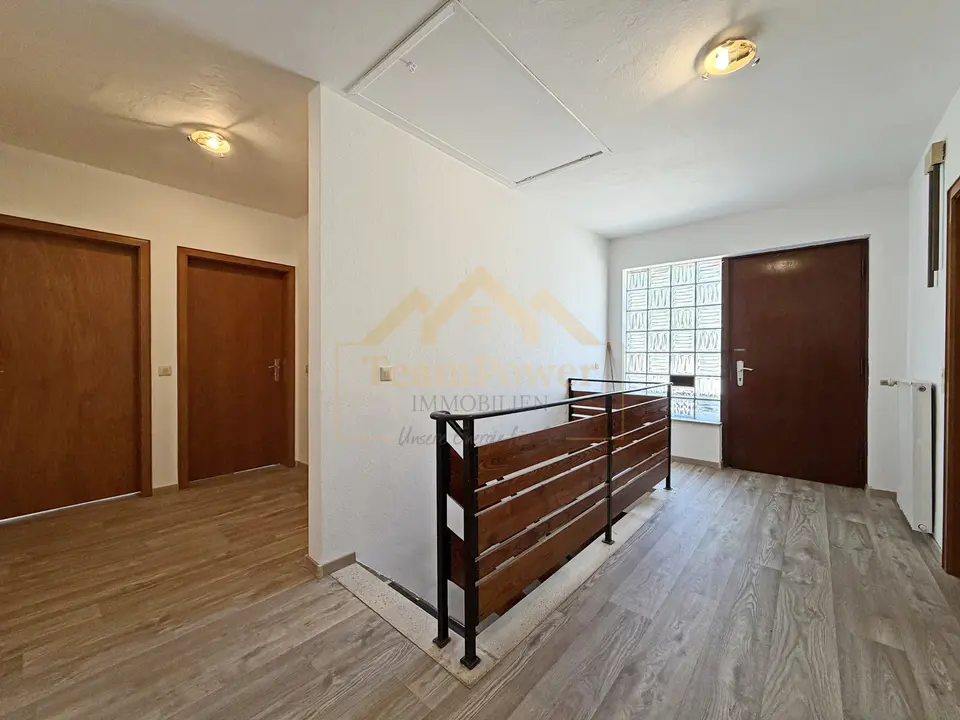 3 Zimmer Haus mit 100 m² in Neumünster – Bild 2