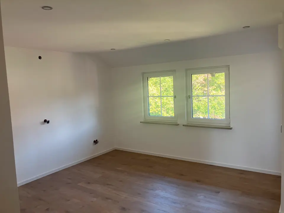 7 Zimmer Haus mit 166 m² in Erding – Bild 1