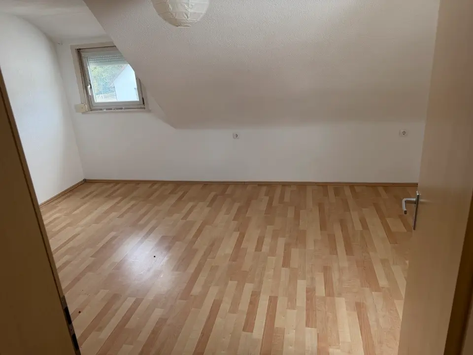 WG-Zimmer mit 205 m² in Villingen-Schwenningen – Bild 2