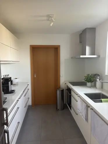 5 Zimmer Haus mit 196 m² in Stuttgart – Bild 3