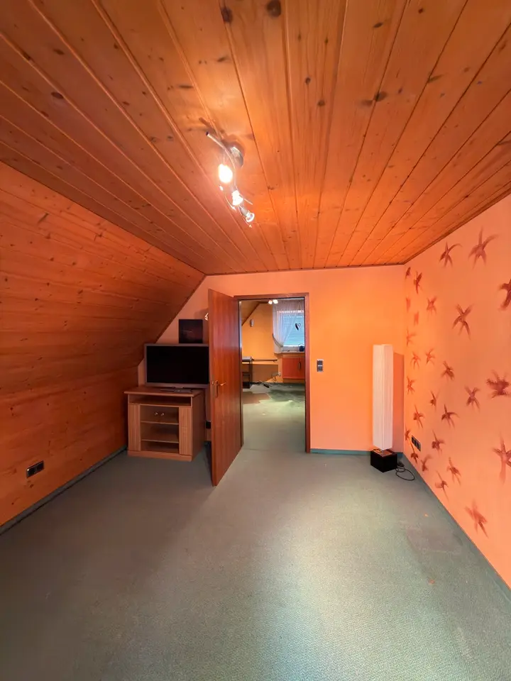 6 Zimmer Haus mit 142 m² in Siegen – Bild 9