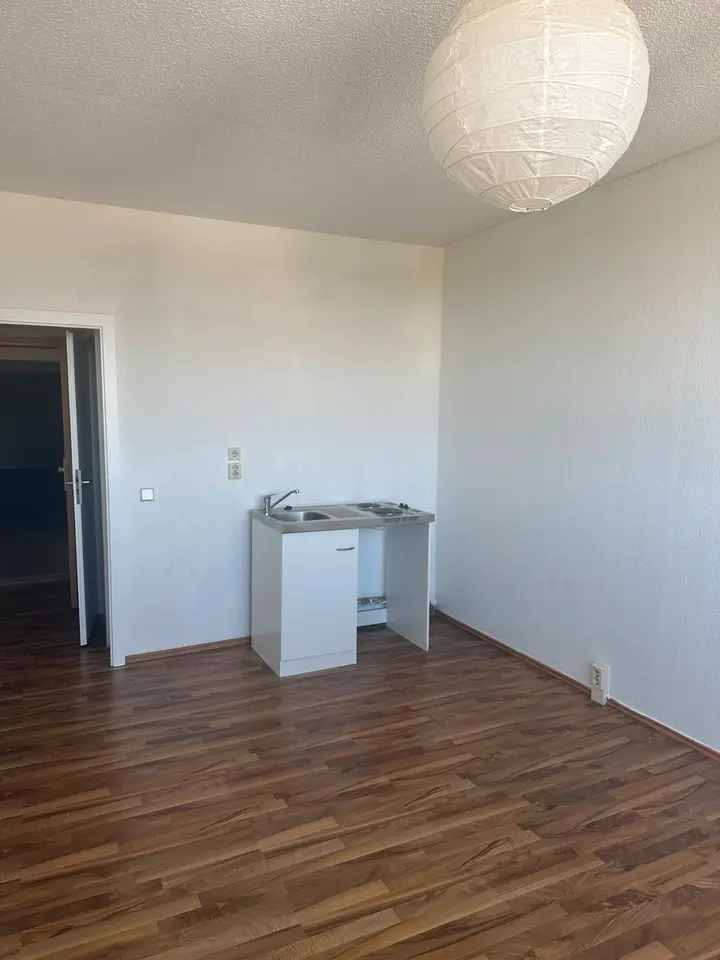 2 Zimmer Wohnung mit 22 m² in Halle (Saale) – Bild 3