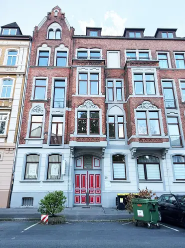 3 Zimmer Wohnung mit 111 m² in Hannover – Bild 1
