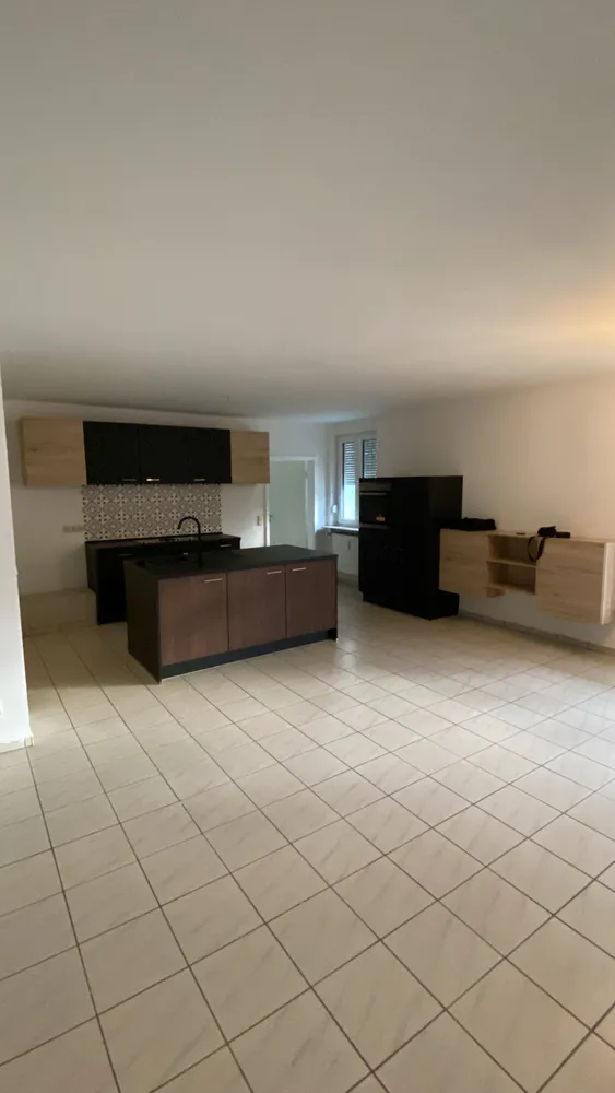 3 Zimmer Wohnung mit 110 m² in Saarbrücken – Bild 3