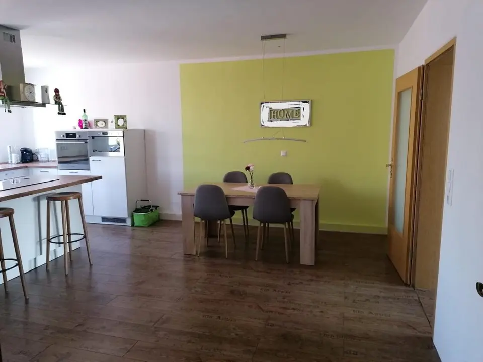 3 Zimmer Wohnung mit 150 m² in Elsdorf – Bild 2