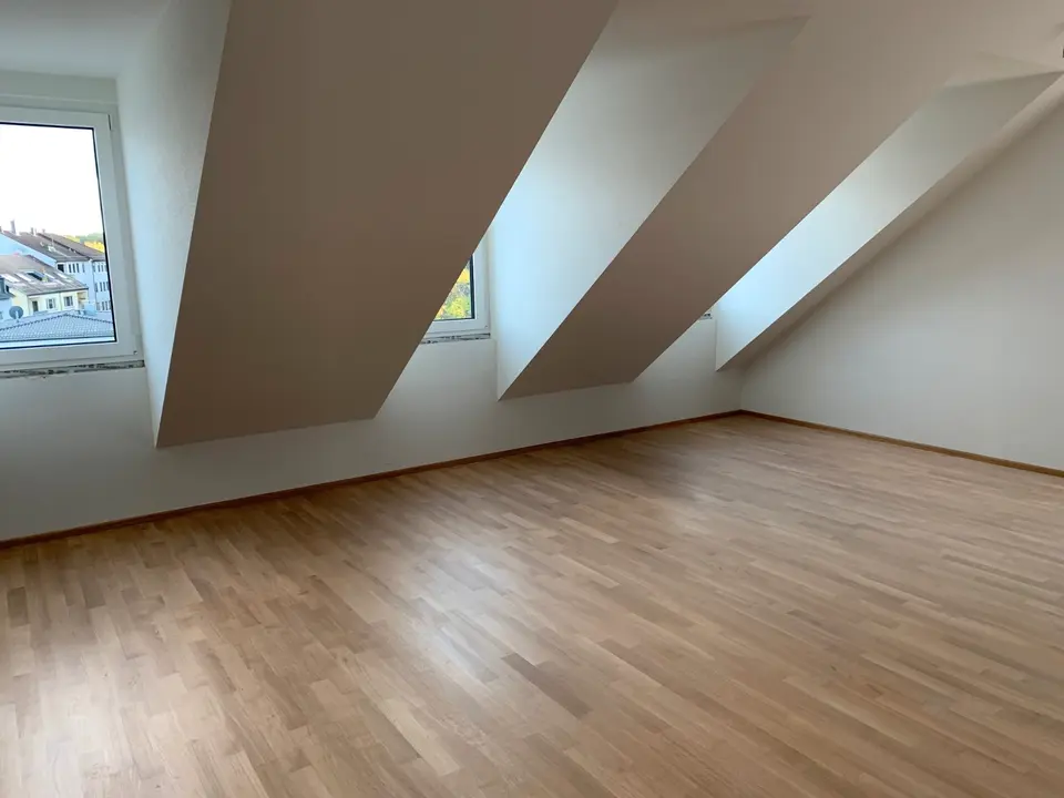 3 Zimmer Wohnung mit 104 m² in Fürth – Bild 6